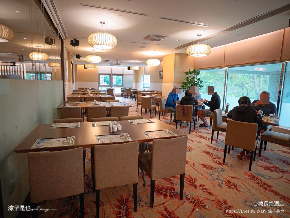 長榮飯店台南 台糖長榮酒店 台南住宿 高鐵假期 長榮桂冠自助餐 優惠 游泳池飯店 長榮早餐 評價 親子 遊戲室
