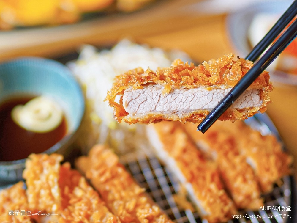 明食堂 日式定食 日式便當 老滷虱目魚肚 炸豬排 akira