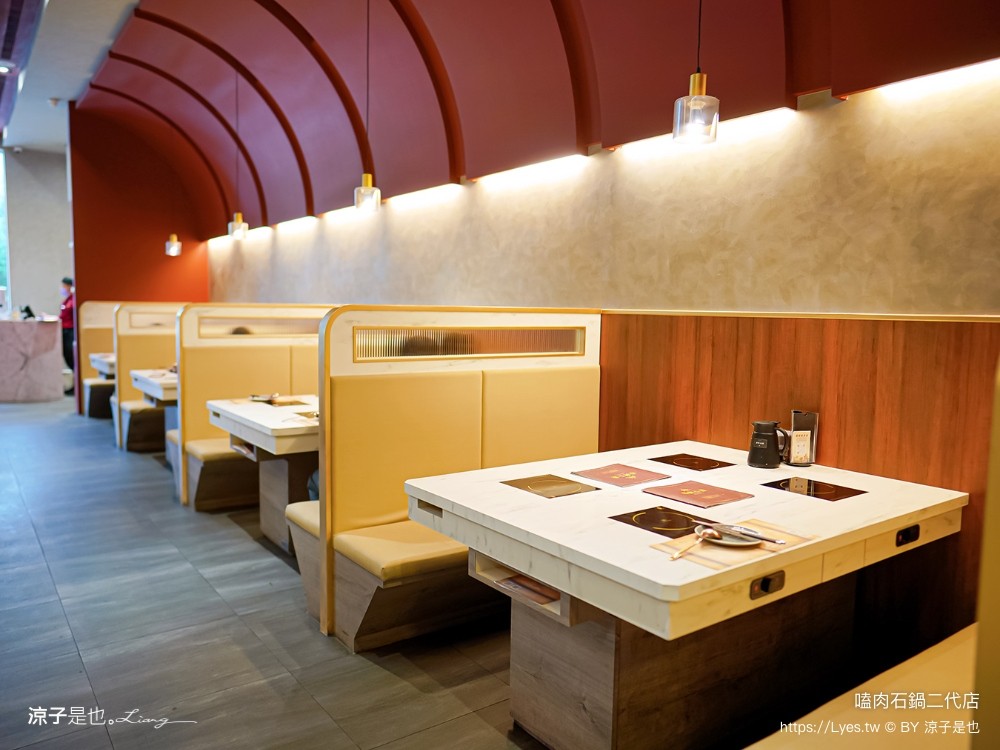 嗑肉石鍋 北屯軍福店 全新二代店 台中火鍋吃到飽推薦 蔬菜 火鍋料 飲料 冰品自助吧 buffet