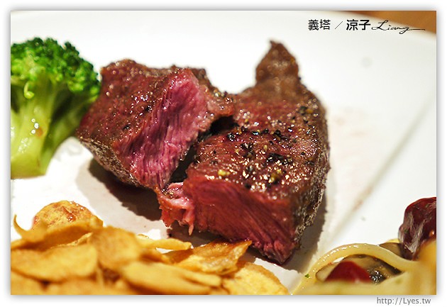 台中-義塔-ita義塔創意料理(中港店)-王品義大利麵、披薩新品牌