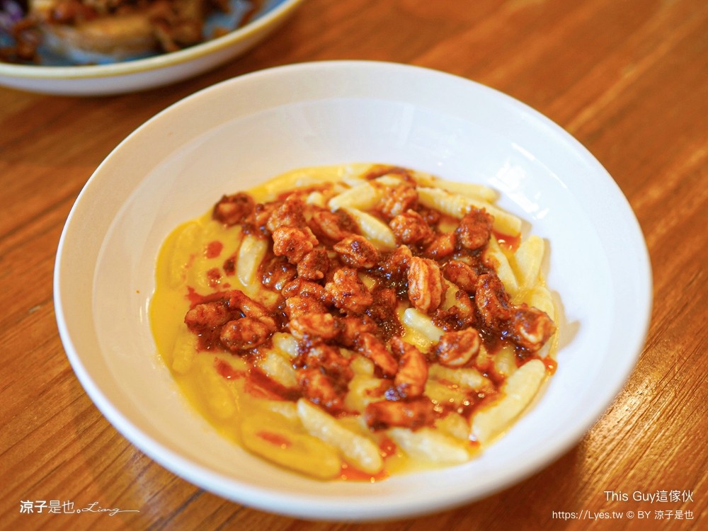 this guy 這傢伙 菜單 台中早午餐 蛋塔 澳式早午餐 台中北區美食 肉桂捲 必點 低消