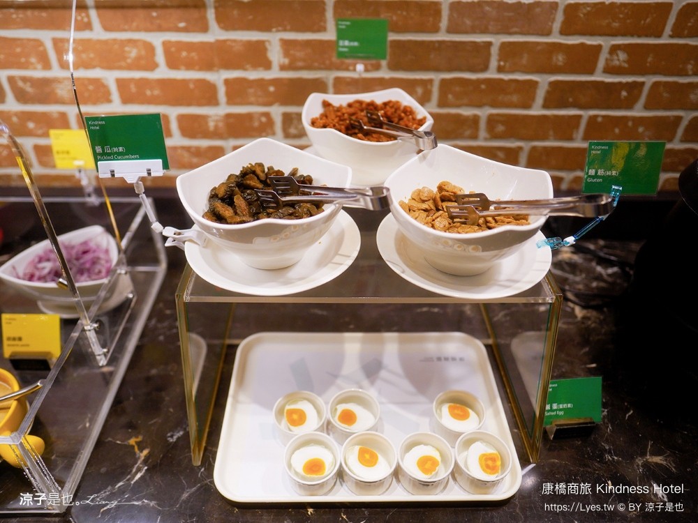 康橋商旅 康橋商旅覺民館 早餐 宵夜 吃到飽 房型 高雄康橋商旅 高雄住宿推薦 高雄平價飯店 親子飯店 kindness hotel