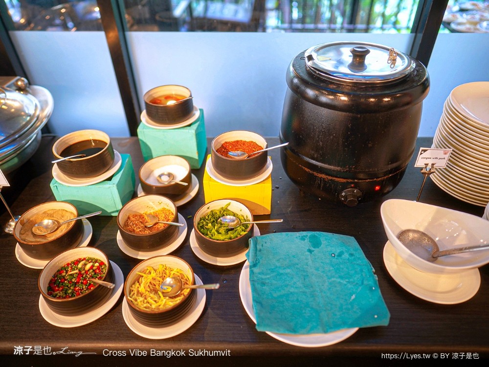 曼谷住宿 Cross Vibe Bangkok Sukhumvit 泰國飯店 四星級 親子飯店推薦 bts on nut 公寓式旅店 房價 交通 素坤逸