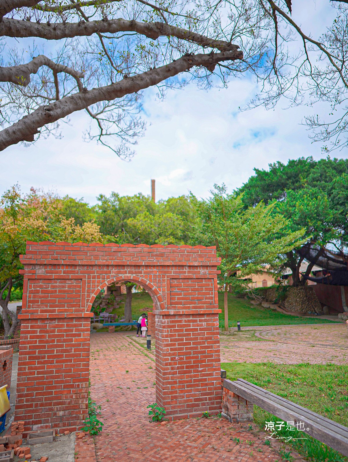 苗栗-金良興觀光磚廠 苑裡親子景點 彩繪杯墊DIYx紅磚積木 苗栗最早隧道窯廠