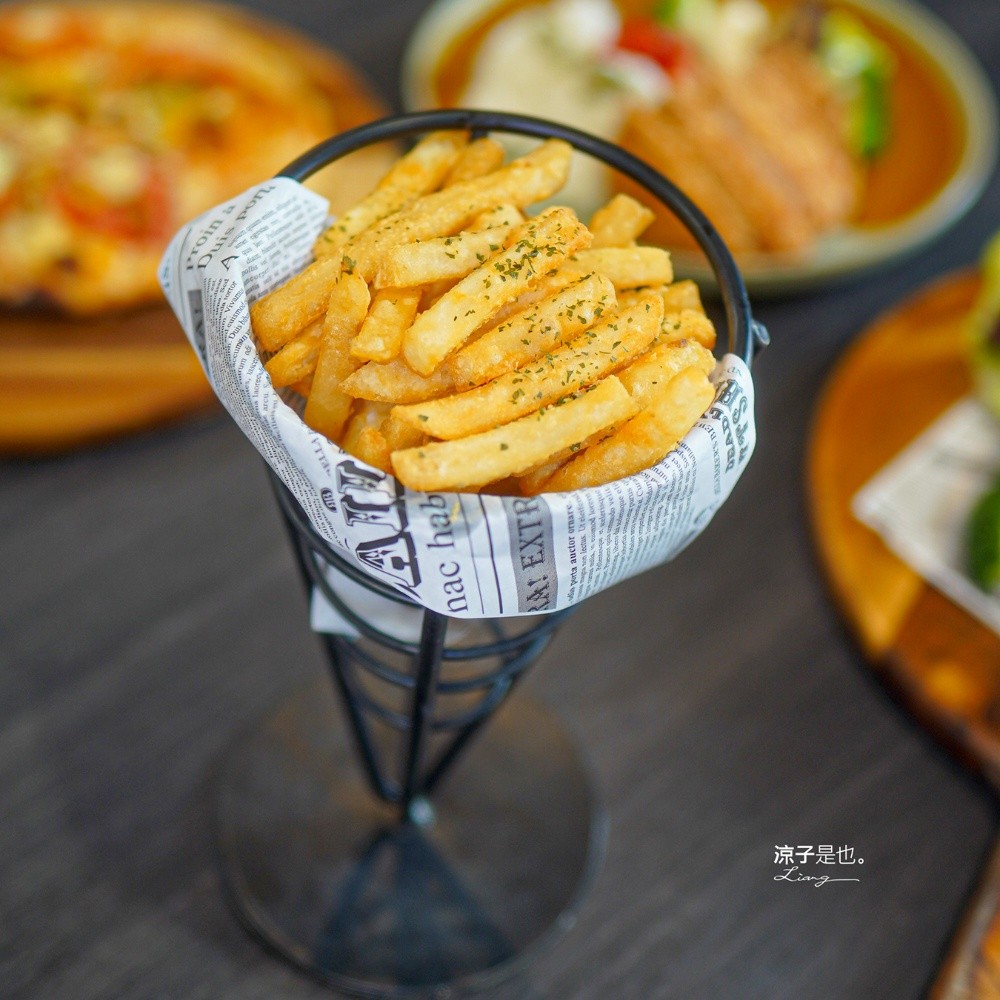 魯魯札札咖啡親子館 日月潭親子餐廳 日月潭親子景點 伊達邵 雨天備案 南投美食 日月潭下午茶