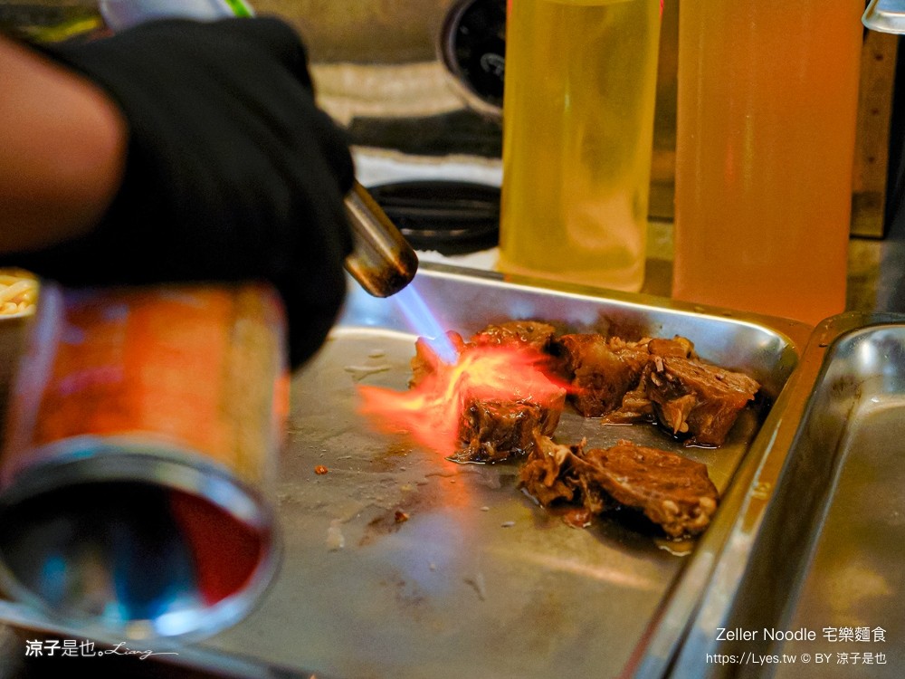 宅樂麵食 zeller noodle 台中美食 牛肉麵 菜單 宅樂建國店 露營風早午餐 網美文青 麵食小吃