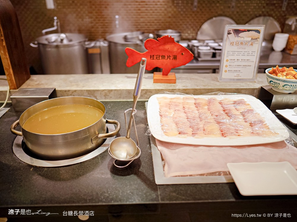 長榮飯店台南 台糖長榮酒店 台南住宿 高鐵假期 長榮桂冠自助餐 優惠 游泳池飯店 長榮早餐 評價 親子 遊戲室