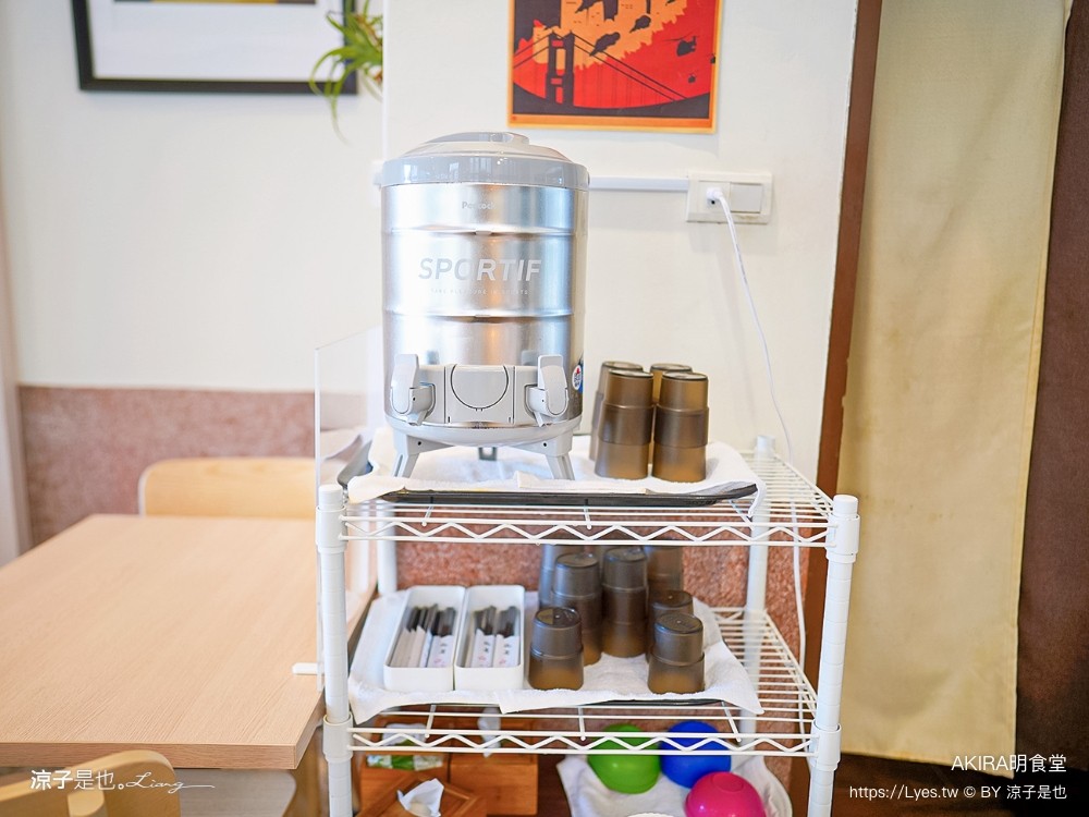 明食堂 日式定食 日式便當 老滷虱目魚肚 炸豬排 akira