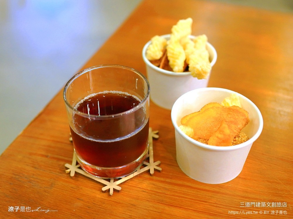 三道門建築文創旅店 台南飯店 台南火車站住宿 雅致藝術房型 台南住宿 平日旅遊 豪宅教父 點心自助吧 檜木家具 空中花園 清明節連假