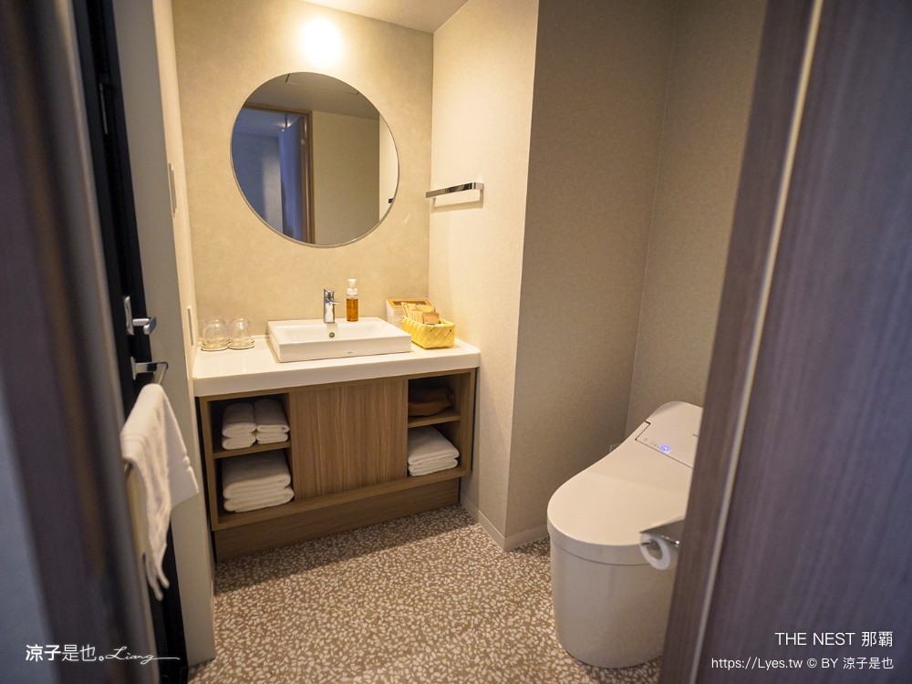 THE NEST 那覇 沖繩那霸住宿 沖繩住宿推薦 沖繩親子飯店 國際通住宿 HIGH FLOOR SUPERIOR TWIN 四人房房型