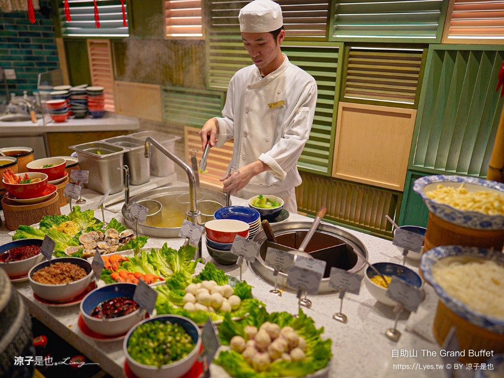 自助山 澳門吃到飽餐廳 飯店buffet 晚餐 澳門自助餐 即煮海鮮 龍蝦吃到飽 上葡京酒店 預約 折扣 優惠 the grand buffet