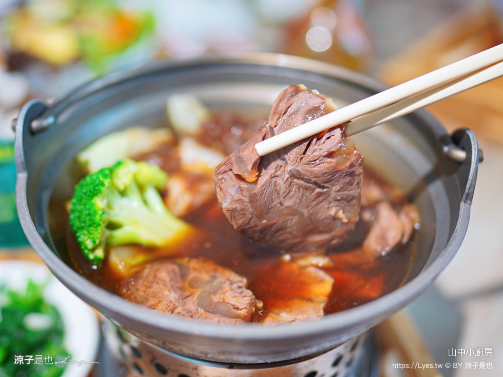 山中小廚房 菜單 南投埔里 美食餐廳 在地食材手作料理 簡餐合餐