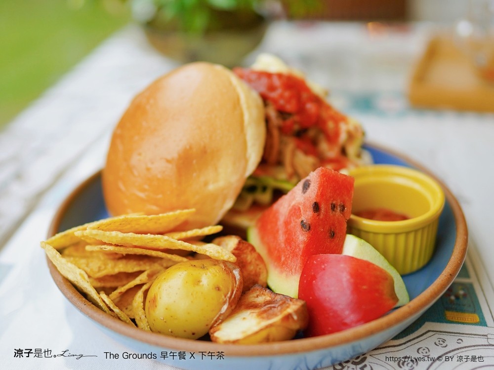 the grounds 菜單 屏東美食 早午餐 下午茶 玻璃屋 屏東景觀餐廳 老屋改建 庭園餐廳 ig打卡