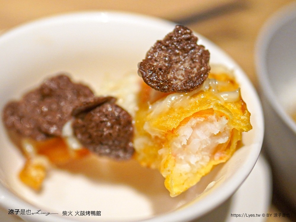 柴火火燄烤鴨館 菜單 台中烤鴨推薦 北屯松竹美食 櫻桃片皮鴨 中式合菜餐廳 火焰片鴨秀 芋頭米粉鴨鍋 父親節 母親節 聚餐