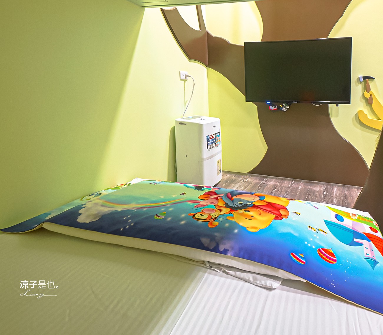 嵐月童心親子民宿 宜蘭包棟親子住宿 戲水池 電動車 溜滑梯房型 早餐 球池 兒童遊戲室