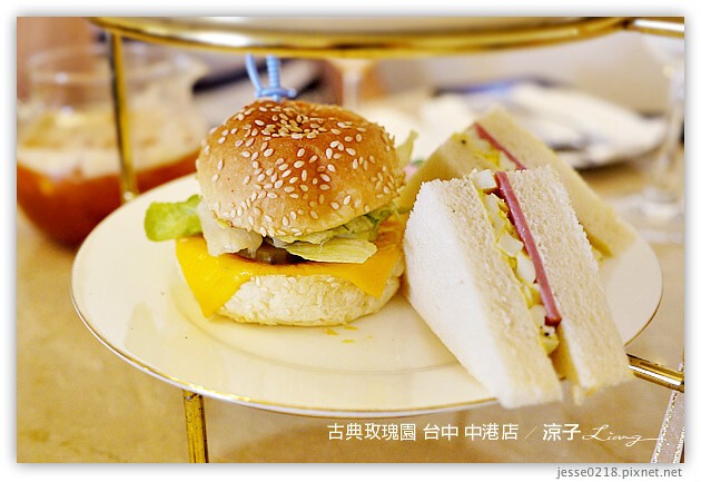 台中-古典玫瑰園 中港店-中港路古典玫瑰園環境滿舒適的