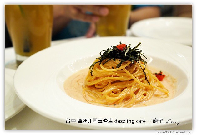 台中-Dazzling cafe 蜜糖吐司專賣店-終於吃到Dazzling cafe蜜糖吐司創始店