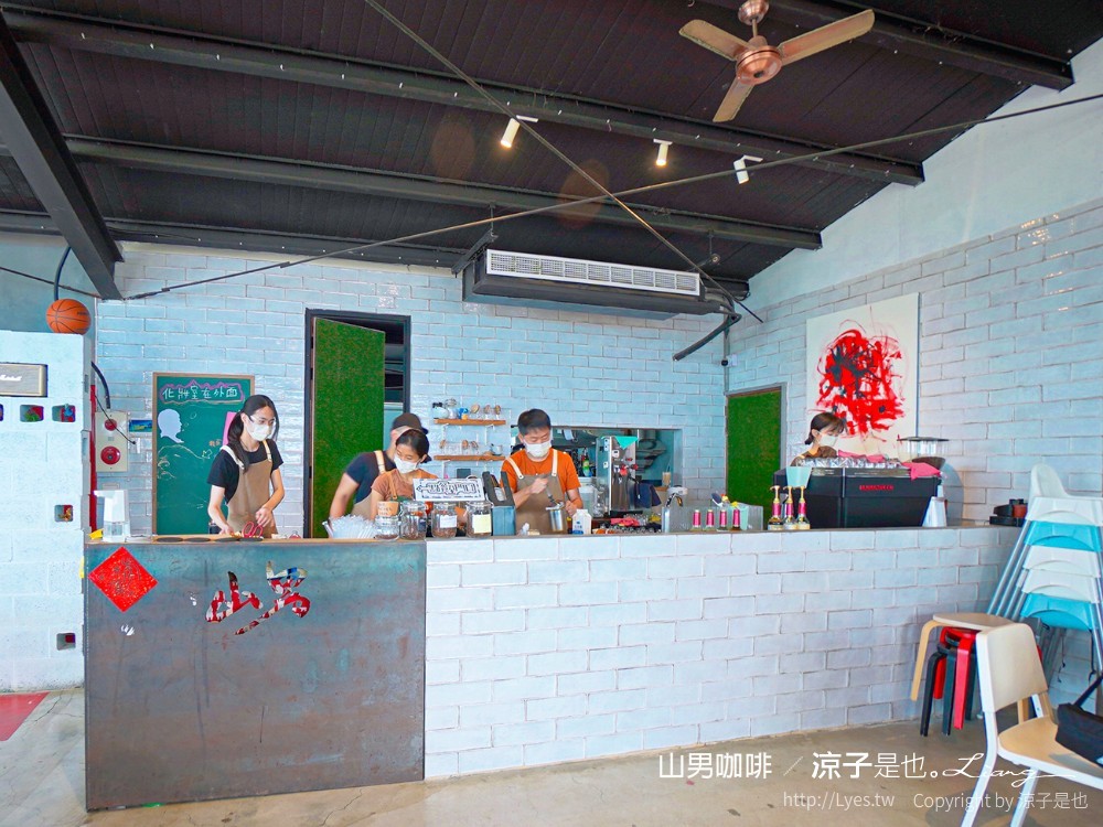 山男咖啡 菜單 屏東恆春 墾丁咖啡館 海景餐廳 網美打卡 甜點 低消 交通