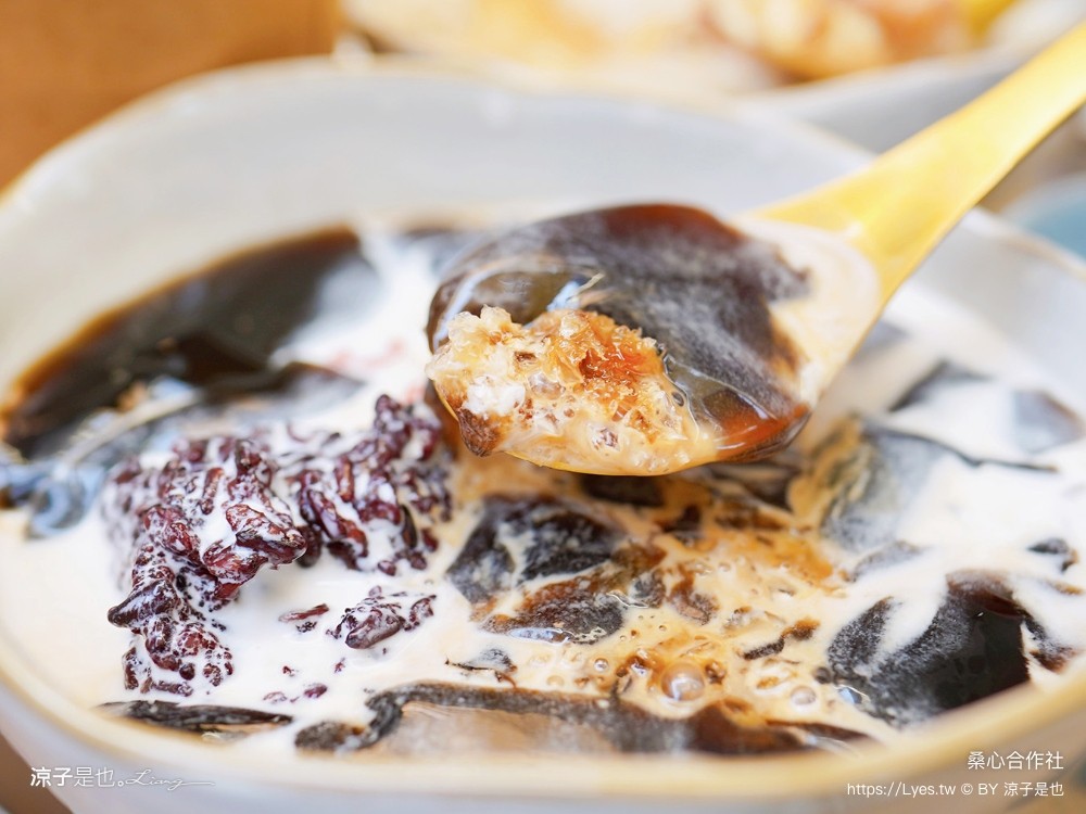 桑心合作社 菜單 南投埔里美食 桃米村甜點 文青豆花 麵茶 飲料冰品 酸梅湯