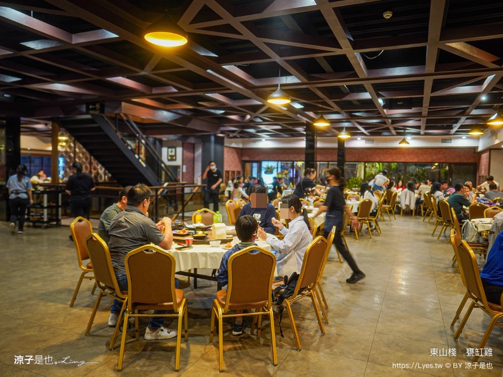 東山棧 甕缸雞 台中美食 大坑合菜餐廳 米其林必比登 台中合菜 東山棧菜單 東山棧評價
