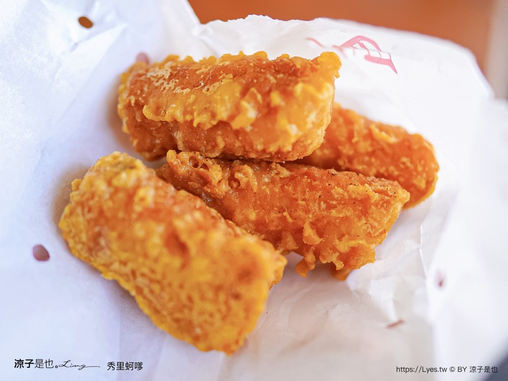 秀里蚵嗲 菜單 台南將軍美食 青鯤鯓秀里蚵嗲 排隊美食 蚵仔麵線 蒜香蛤蜊 地址 交通 價格