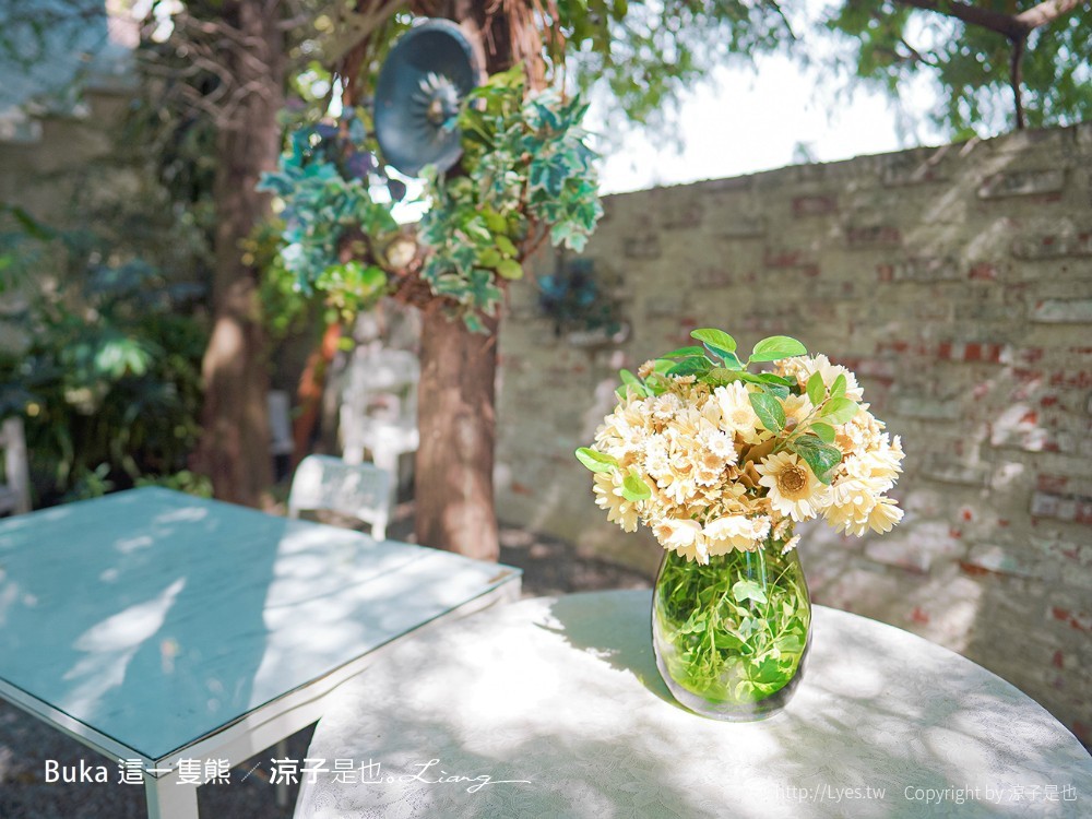  BUKA這一隻熊 菜單 台中早午餐 森林系花園餐廳 北屯景觀餐廳 咖啡館 日式雜貨 台中下午茶