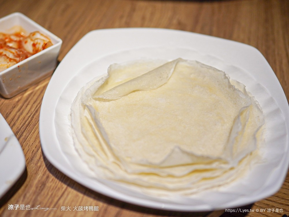 柴火火燄烤鴨館 菜單 台中烤鴨推薦 北屯松竹美食 櫻桃片皮鴨 中式合菜餐廳 火焰片鴨秀 芋頭米粉鴨鍋 父親節 母親節 聚餐
