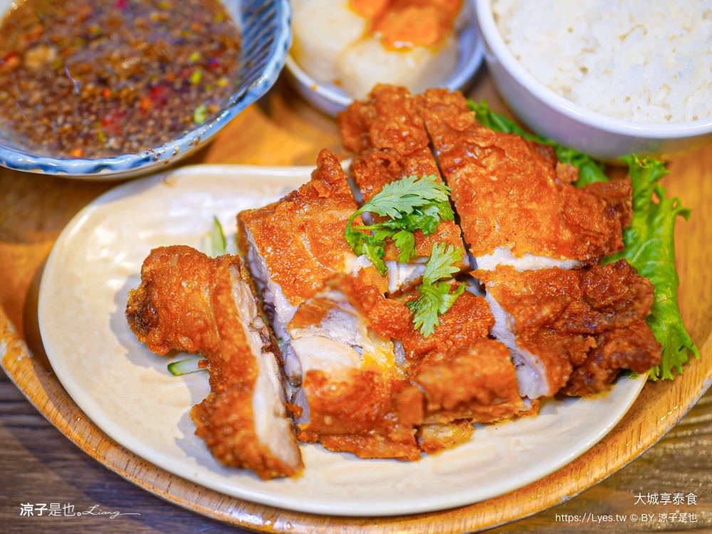 大城享泰食 菜單 台中大坑餐廳 泰式料理 個人套餐 訂位 推薦美食 壽星 外帶