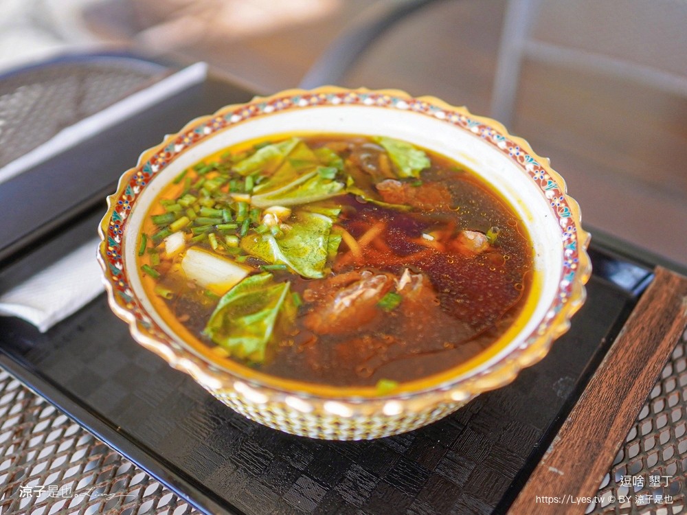 逗啥 菜單 墾丁海景咖啡館 屏東恆春 海景餐廳 美食 下午茶 牛肉麵 泰式料理