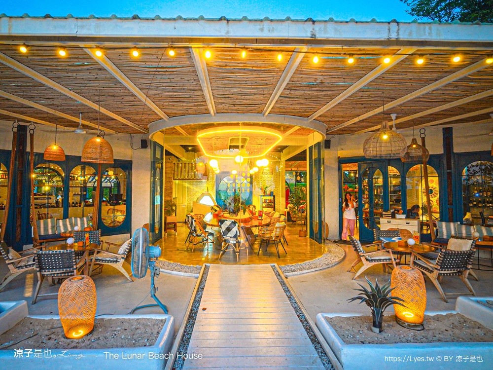 The Lunar Beach House 芭達雅海景餐廳 Pattaya 海景咖啡廳 芭達雅網美餐廳 泰國景觀餐廳