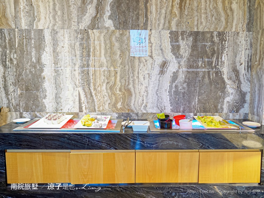 南院旅墅 嘉義住宿飯店推薦 CP值 早餐 地址 交通 雙人房 泳池