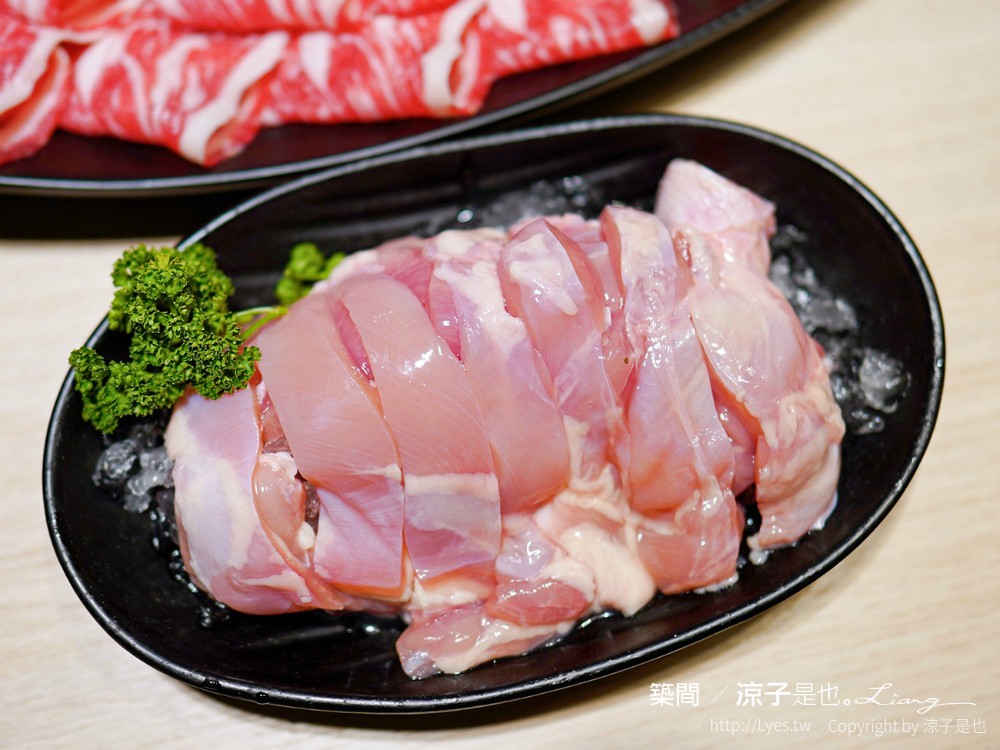 築間幸福鍋物 菜單 台中一中店 連鎖火鍋 自助吧 飲料冰淇淋吃到飽 buffet