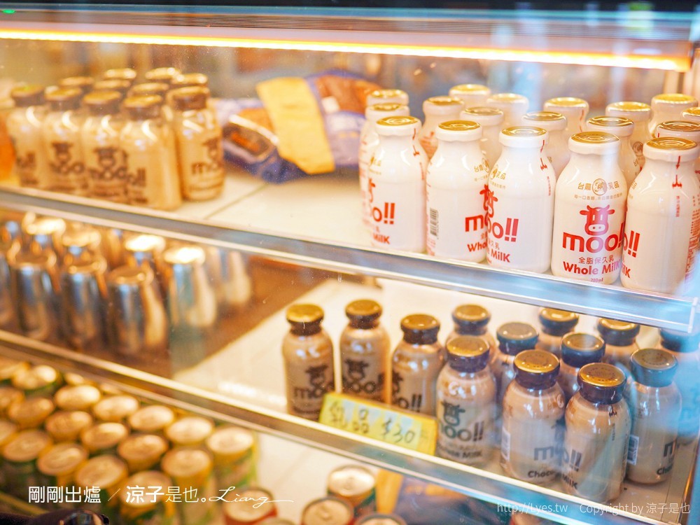 剛剛出爐 菜單 港式茶餐廳 台中早午餐 北屯美食 菠蘿油 豬扒包