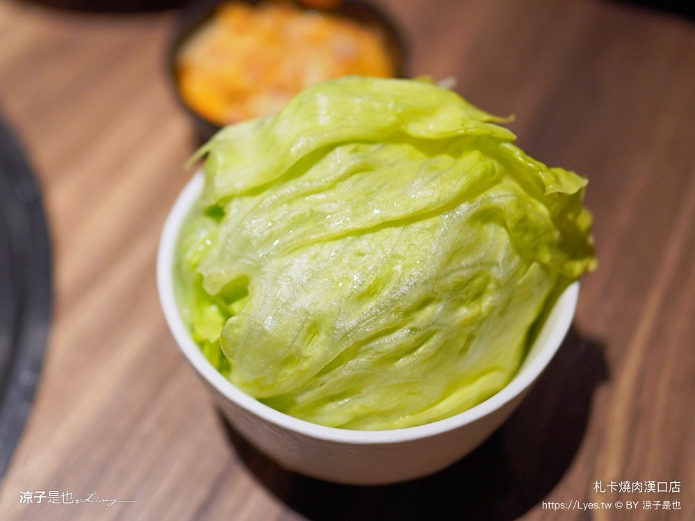 札卡燒肉 漢口店 菜單 台中燒肉餐廳 壽星優惠 迴轉燒肉 雙人套餐 日本a5和牛 和牛臭豆腐