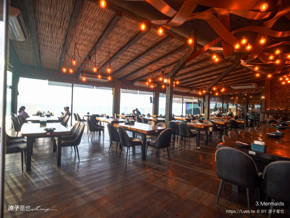 3 Mermaids 美人魚餐廳 芭達雅 Pattaya cafe 鳥巢餐廳 海景餐廳