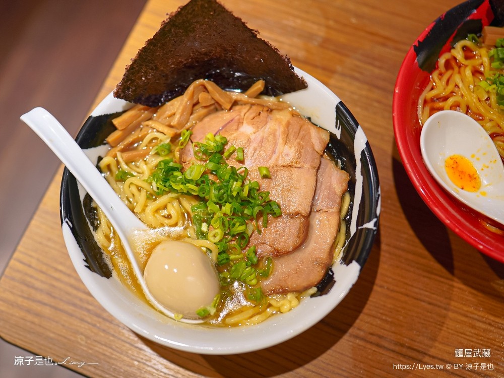 麵屋武藏 武骨 菜單 高雄美食 高鐵左營站 高雄拉麵 訂位 日式拉麵