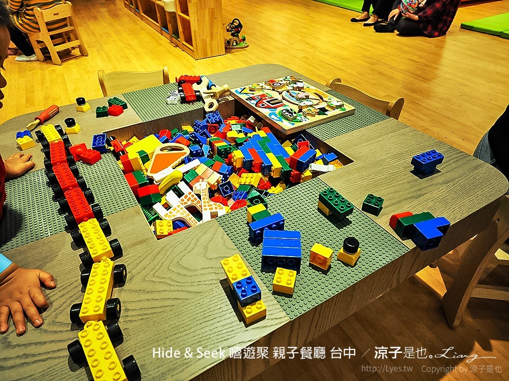 Hide & Seek 嘻遊聚 親子餐廳 台中