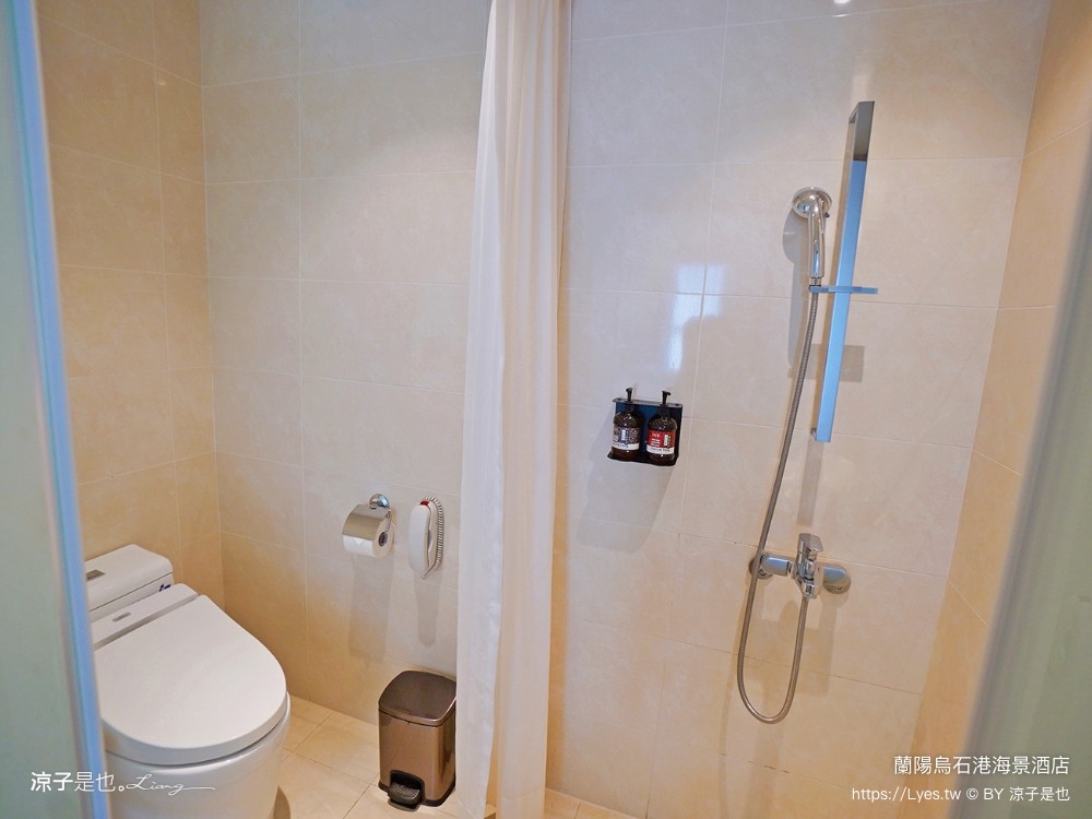 蘭陽烏石港海景酒店 宜蘭頭城住宿 宜蘭親子飯店 龜山島海景房型 童趣親子房 泳池電影院 一泊二食