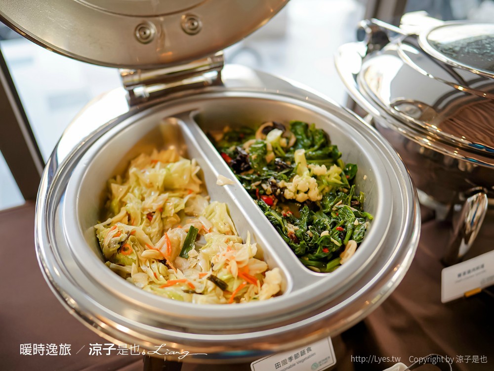 暖時逸旅 早餐 台南住宿 文青復古 國華街 赤嵌樓 永樂市場 台南親子飯店 Somer Hotel 三人房房型 房價