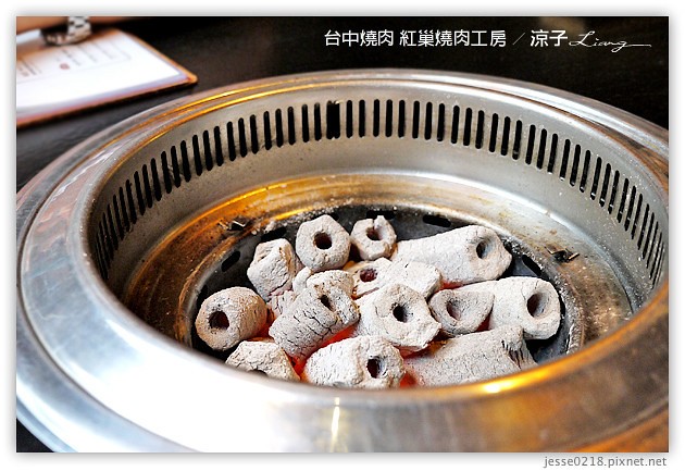 台中-紅巢燒肉工房-美味燒肉與鮮美秋蟹