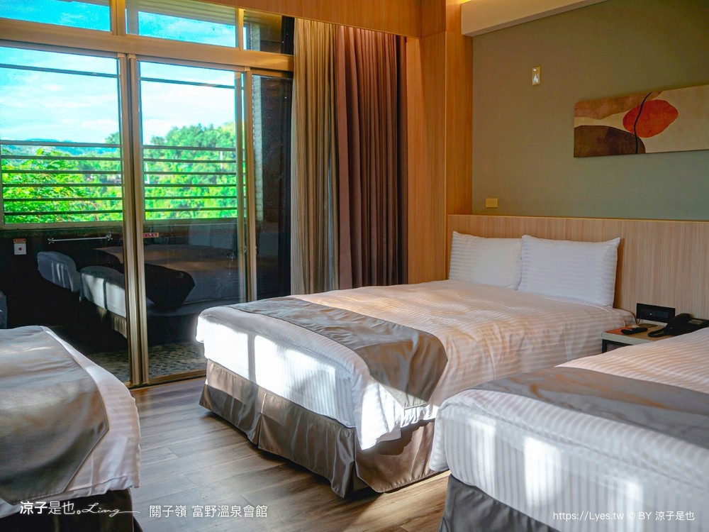 關子嶺富野溫泉會館 台南溫泉飯店 泥漿溫泉 台南親子住宿 泳池戲水區 房價優惠 房型 早餐 和式 開幕 關子嶺泡湯 大眾泡湯池 游泳池 親子家庭房