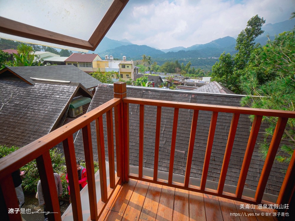 美崙山溫泉渡假山莊 高雄 寶來不老溫泉飯店 房價 親子溜滑梯房型 星空湯屋住宿 露天溫泉 評價 包棟住宿