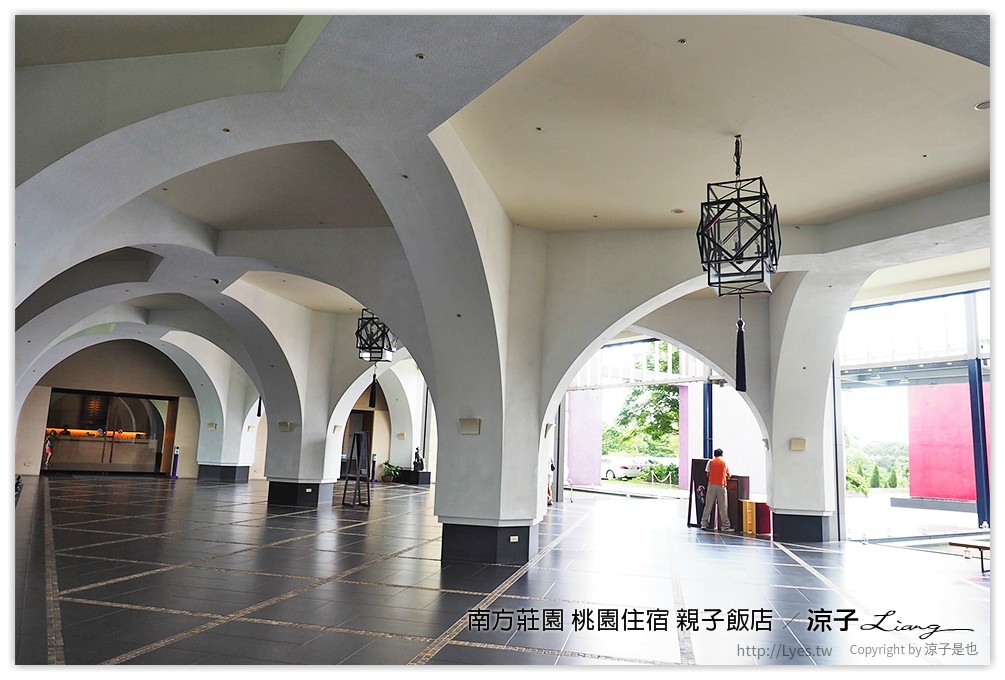 桃園親子住宿推薦-南方莊園渡假飯店 可以泡湯、游泳、風景很美、設施又超多的桃園親子飯店(美人魚房型、環境設施篇)