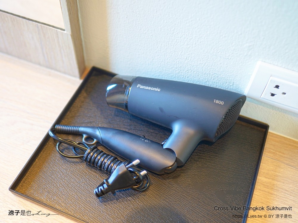 曼谷住宿 Cross Vibe Bangkok Sukhumvit 泰國飯店 四星級 親子飯店推薦 bts on nut 公寓式旅店 房價 交通 素坤逸