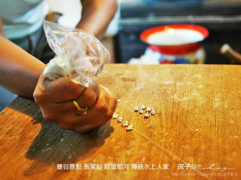 曼谷景點 長尾船 昭披耶河 傳統水上人家