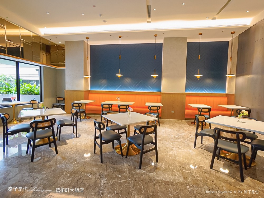 禧榕軒大飯店 台南新開幕 火車站住宿飯店 雙人房 四人房 家庭房 房型開箱 頂樓空中花園泳池 房價