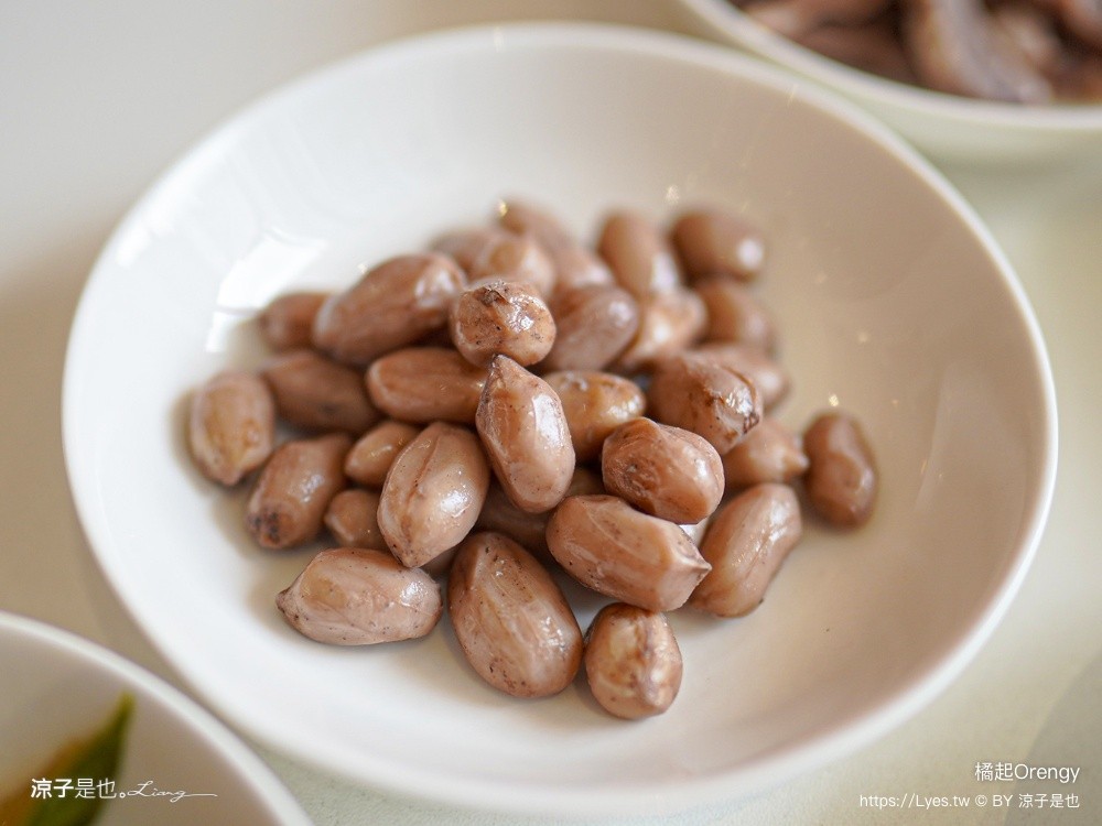 橘起Orengy 橘起 Orengy 台中南屯美食 橘起麵食 橘起菜單 老鴨粉絲 蘭州牛肉麵 平價麵店 大墩路餐廳 櫻桃鴨湯麵 清燉牛肉麵