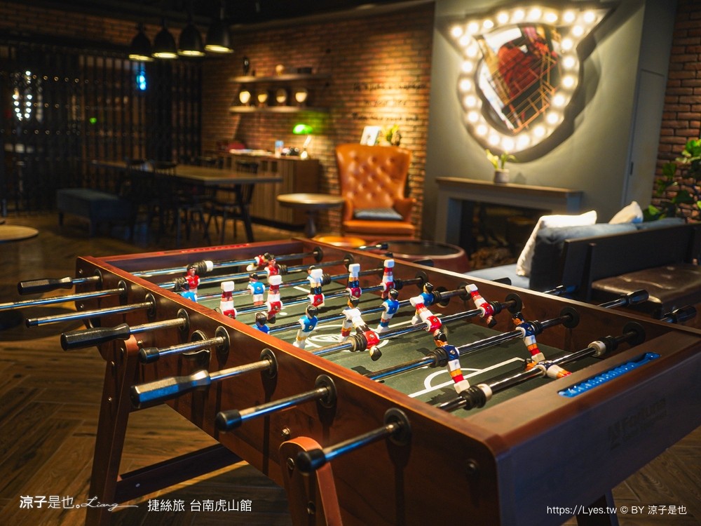 捷絲旅台南虎山館 台南捷絲旅 捷絲旅 台南住宿 台南親子住宿 台南飯店 泳池飯店 台南泳池飯店 十鼓文化村住宿 財閥家的公子貓 台南擼貓咖啡廳