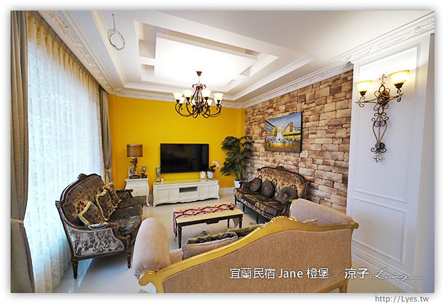 宜蘭民宿-橙堡-夢幻城堡風的宜蘭民宿(羅浮宮房型與早餐、下午茶篇)