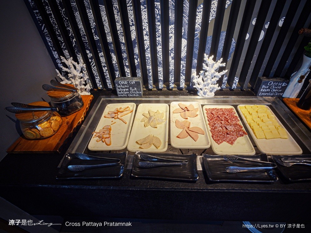 Cross Pattaya Pratamnak 芭達雅飯店 Pattaya住宿 親子飯店推薦 芭達雅海灘飯店 芭達雅泳池住宿
